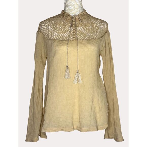 Free People The Island Crochet Lace High Neck Blouse Top Natural XS bv - Picture 3 of 11